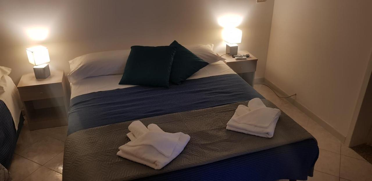 B&B La Costa Di Naxos 贾迪尼-纳克索斯 外观 照片