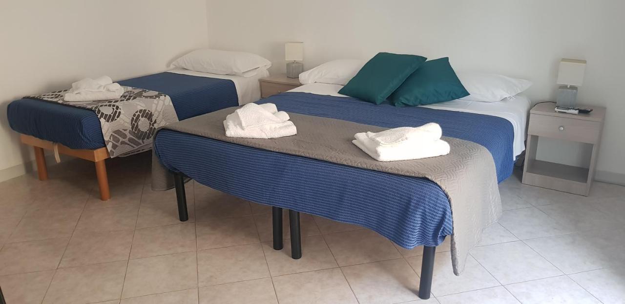 B&B La Costa Di Naxos 贾迪尼-纳克索斯 外观 照片