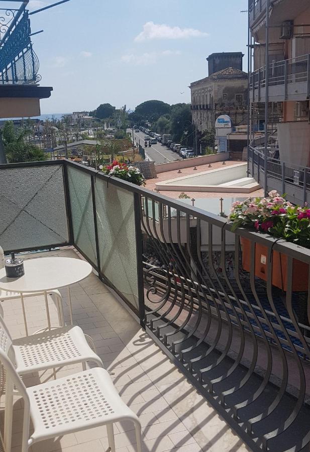 B&B La Costa Di Naxos 贾迪尼-纳克索斯 外观 照片